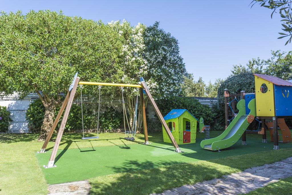 Hotel Nuevo Vichona Sanxenxo Eksteriør billede